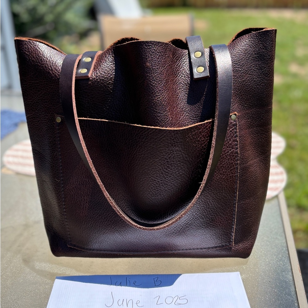 PORTLAND LEATHER GOODS MEDIUM TOTE BAG IN COLDBREW